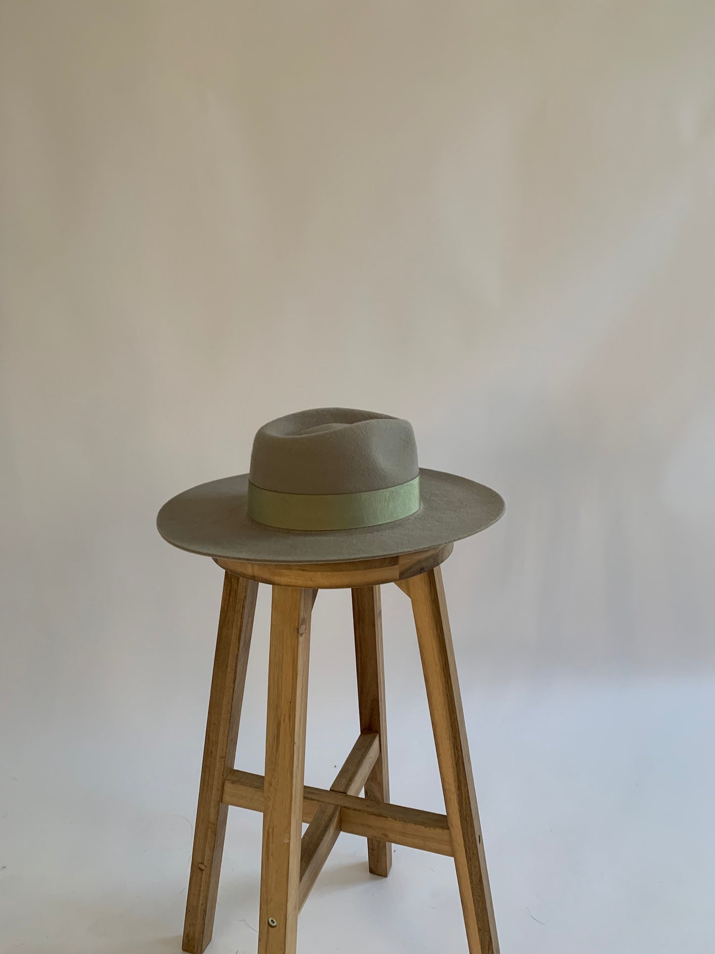 ZEHI our classic fedora hat Shown here in shade Safari with ribbon trim 100% wool